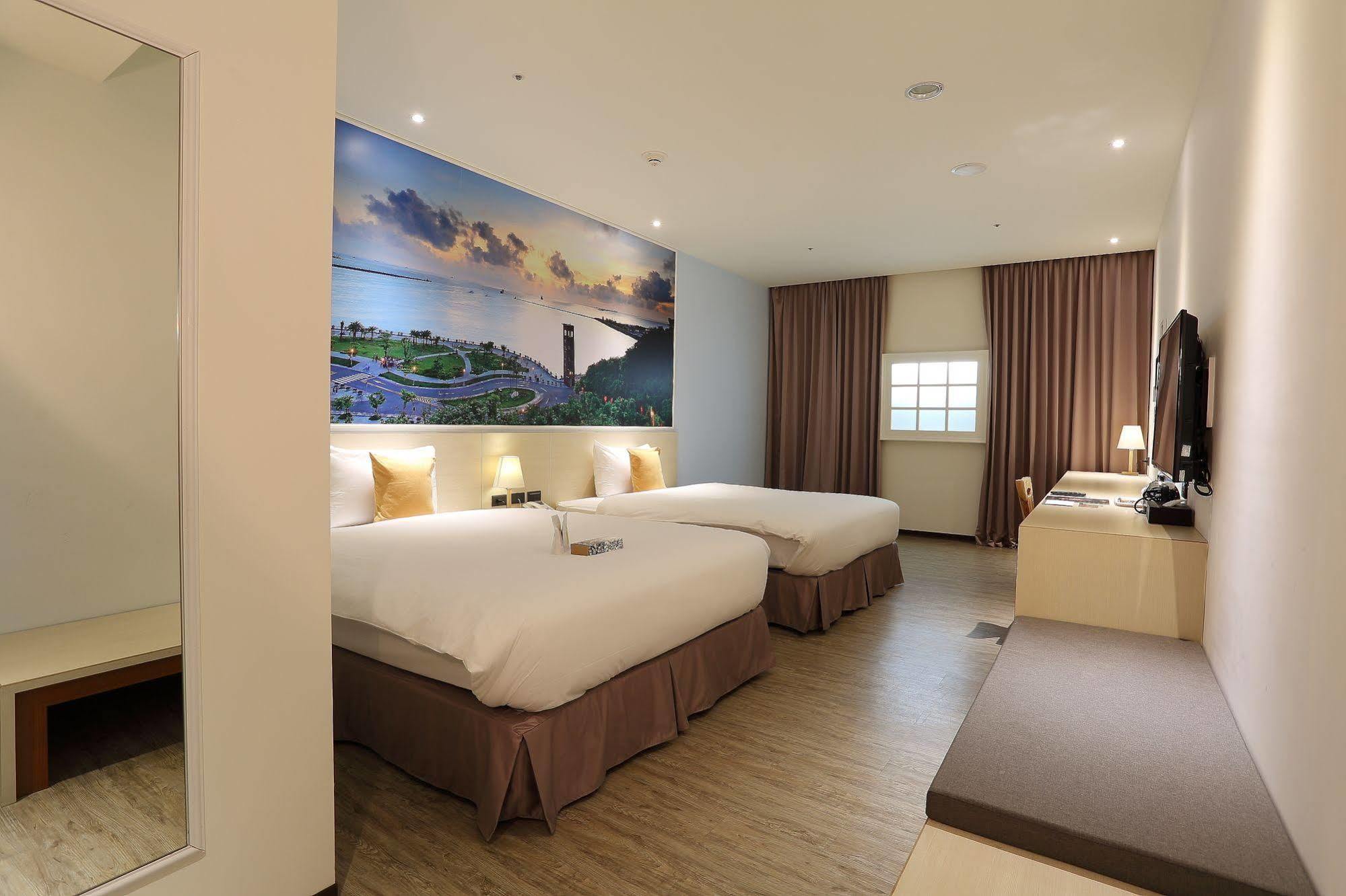 Mingli Hotel Kaohsiung Dış mekan fotoğraf
