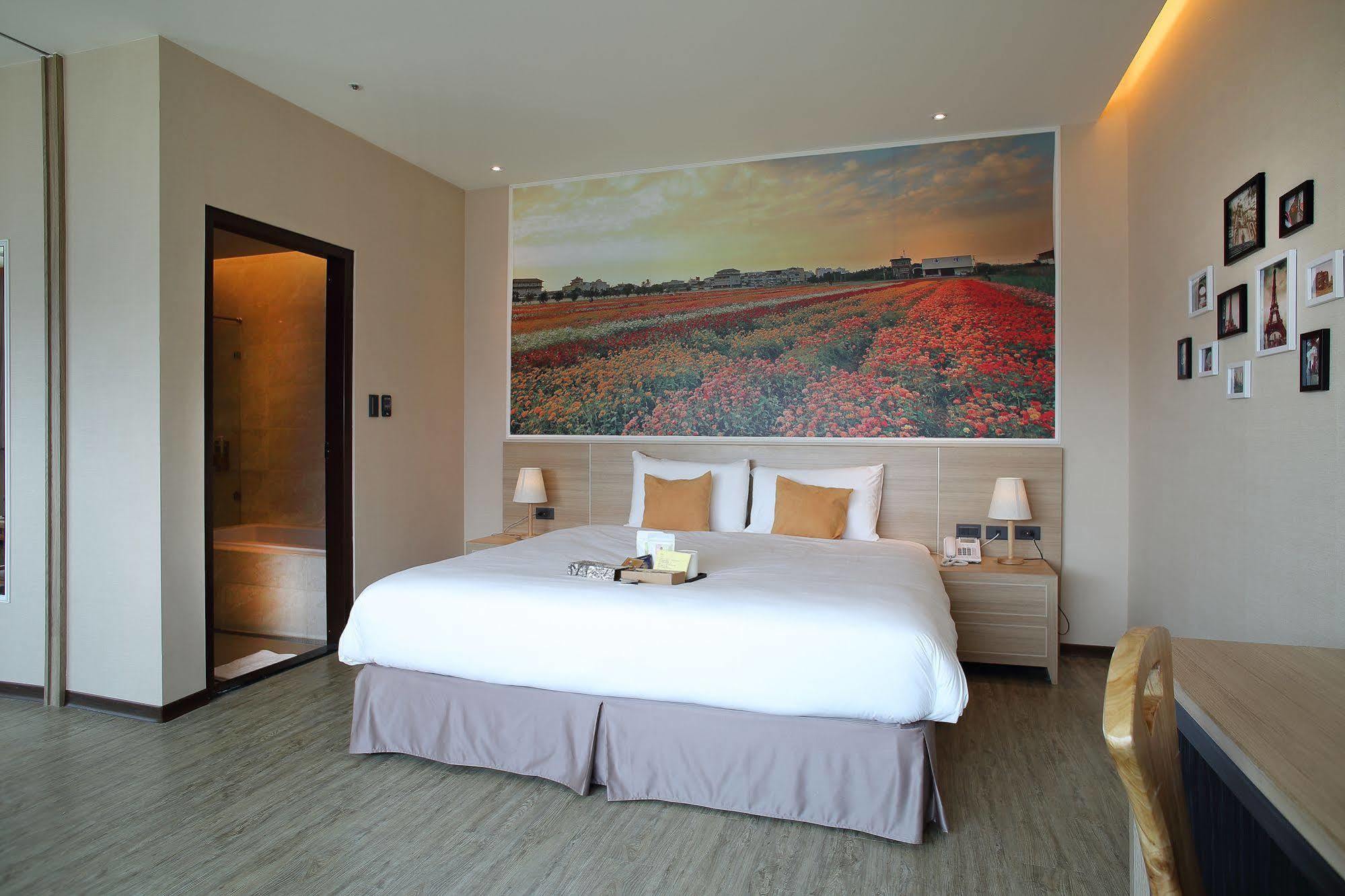 Mingli Hotel Kaohsiung Dış mekan fotoğraf