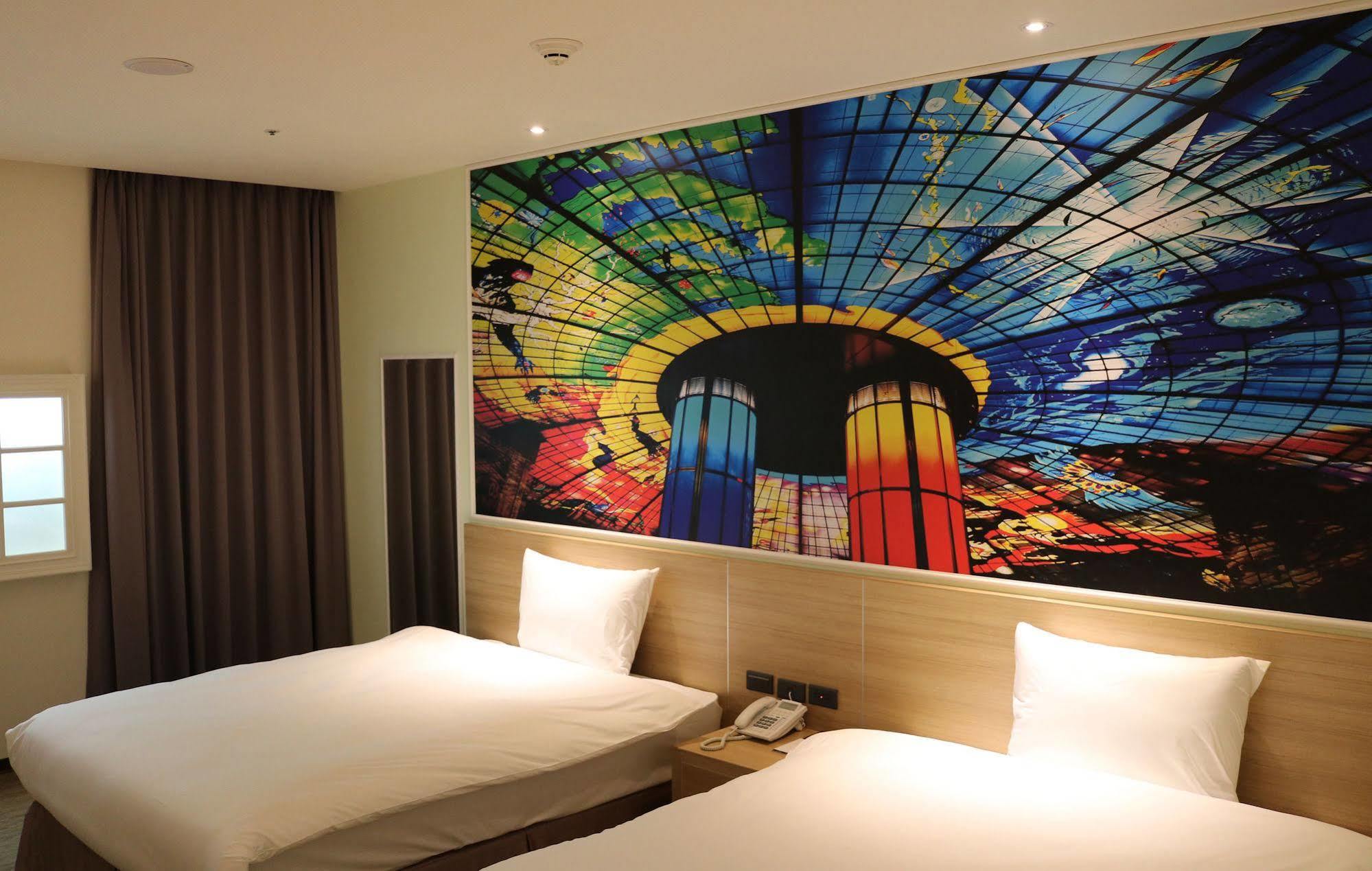 Mingli Hotel Kaohsiung Dış mekan fotoğraf