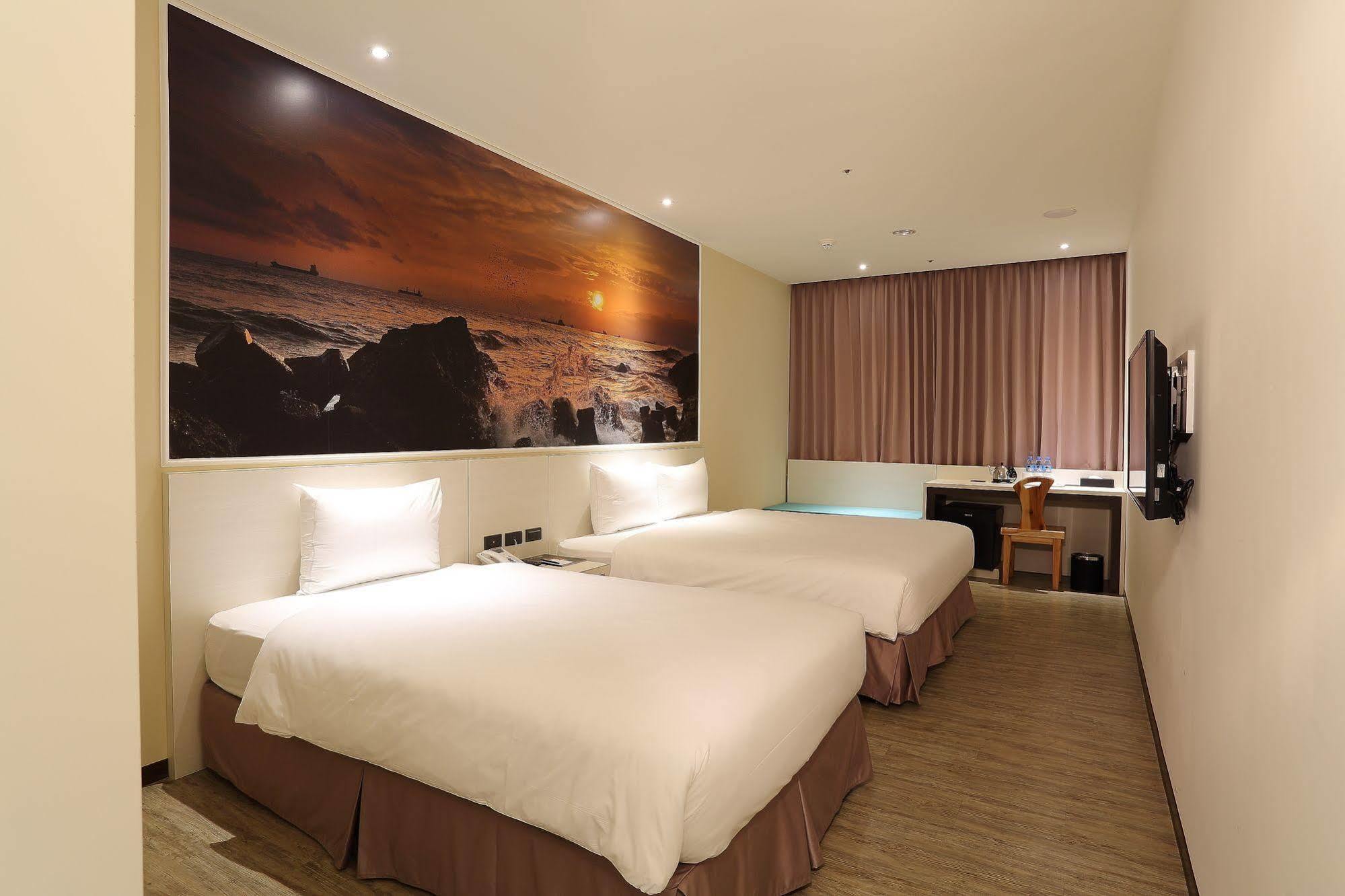 Mingli Hotel Kaohsiung Dış mekan fotoğraf