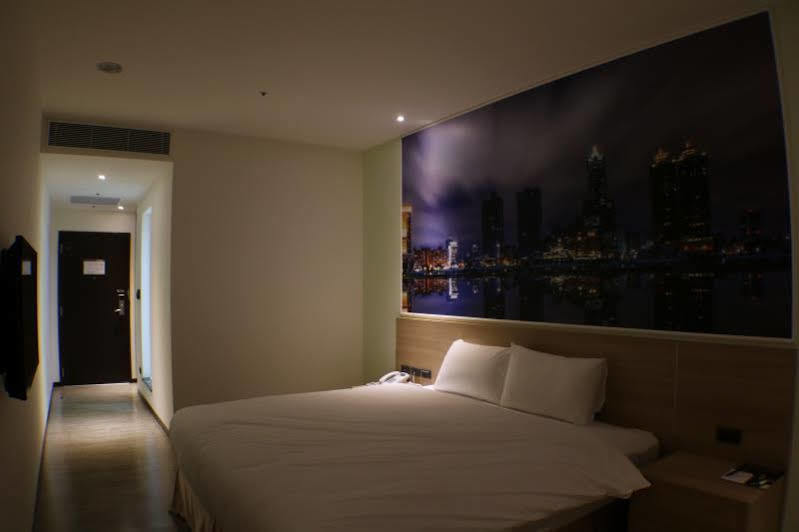 Mingli Hotel Kaohsiung Dış mekan fotoğraf
